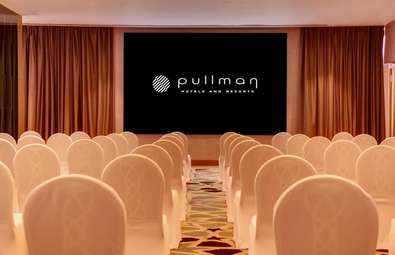 Pullman Sharjah Hotel Kültér fotó Pullman Meeting